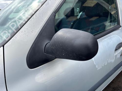 Used Left mirror Left mirror RENAULT CLIO II (BB_, CB_) 1.2 (BB0A, BB0F, BB10, BB1K, BB28, BB2D, BB2H, CB0A,... (58 hp) 39035969 39035969