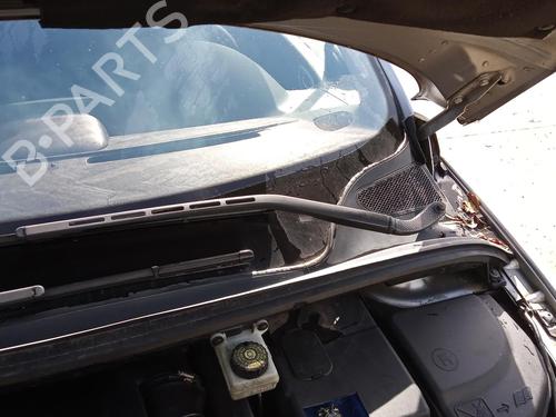 Used Front windshield wiper arm PEUGEOT 307 SW (3H) 1.6 HDI 110 (109 hp) 27106095