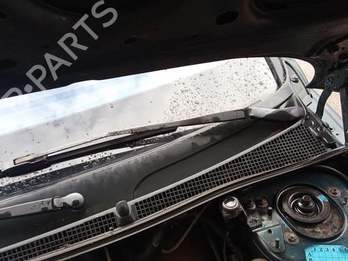 Used Front wiper motor RENAULT LAGUNA I (B56_, 556_) 1.6 16V (B568, B561) (107 hp) 27135563