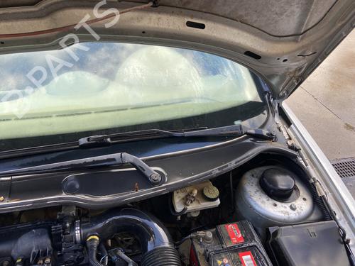 Viskermotor vindrute PEUGEOT 206 Hatchback (2A/C) 1.4 i (75 hp) 28730924
