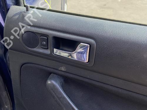 Puxador interior trás direito Puxador interior trás direito VW GOLF III (1H1) [1989-2000] 36316950 36316950
