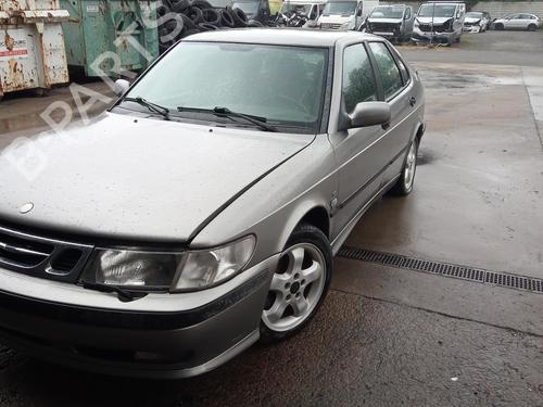 Left headlight SAAB 9-3 (YS3D) 2.2 TiD | BP27137013C28 - Image 5