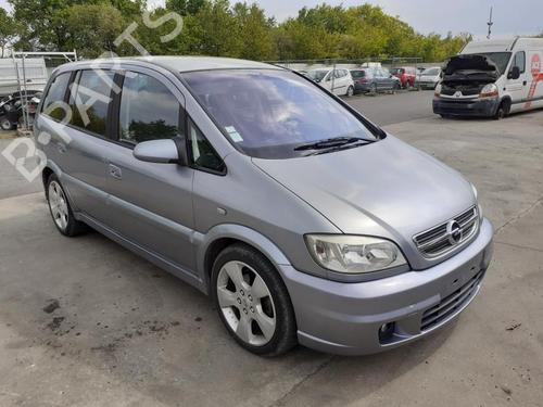 Left front fog light OPEL ZAFIRA A MPV (T98) 2.2 DTI 16V (F75) | BP27119547C30 