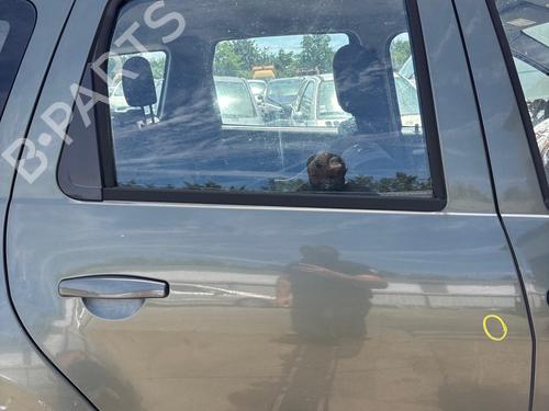 rubber-door-seal-dacia-duster-hs_-2010-2011-2012-2013-2014-2015-2016-2017-2018-36247443 main image