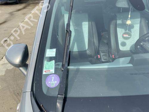 Used Front windshield wiper arm OPEL MERIVA B MPV (S10) 1.4 (75) (120 hp) 29069666