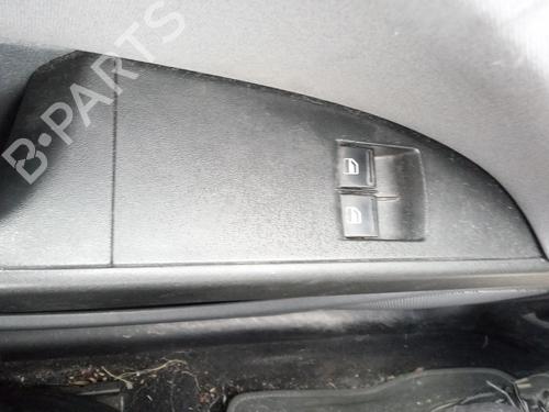 Used Left front window switch Left front window switch SEAT LEON (1P1) 1.9 TDI (105 hp) 27135083 27135083