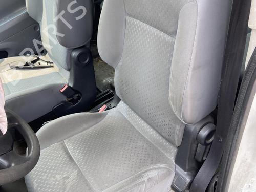 Used Left front seat CITROËN BERLINGO MULTISPACE (B9) 1.6 HDi 110 (109 hp) 27112194