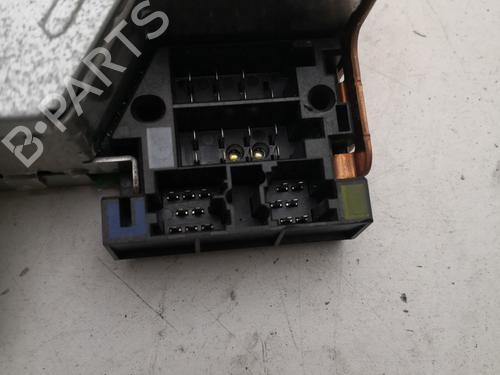 radio-renault-scenic-ii-jm01_-2003-2004-2005-2006-2007-2008-2009-2010-28522322 main image