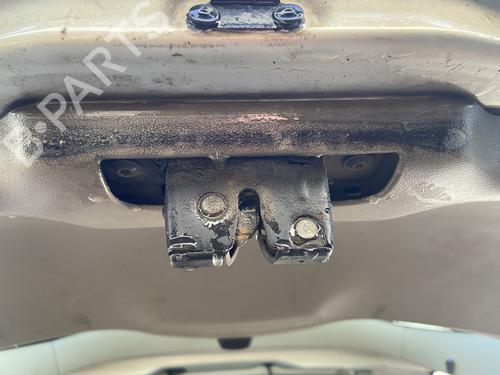 Bagklap lås RENAULT SCÉNIC II (JM0/1_) 1.9 dCi (JM0G, JM12, JM1G, JM2C) (120 hp) 31757239