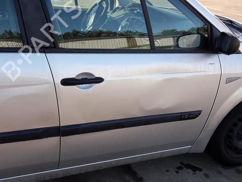 Used Front right door window RENAULT SCÉNIC II (JM0/1_) 1.5 dCi (JM02, JM13) (101 hp) 27103072