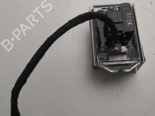 Used Heater resistor Heater resistor VW POLO V (6R1, 6C1) 1.6 TDI (90 hp) 27138921 27138921