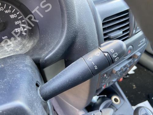 Used Steering column stalk RENAULT CLIO II (BB_, CB_) 1.2 16V (BB05, BB0W, BB11, BB27, BB2T, BB2U, BB2V, CB05,... (75 hp) 27208221