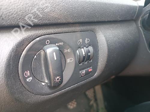 Forlygtekontakt AUDI A3 (8P1) 2.0 TDI 16V (140 hp) 27124302