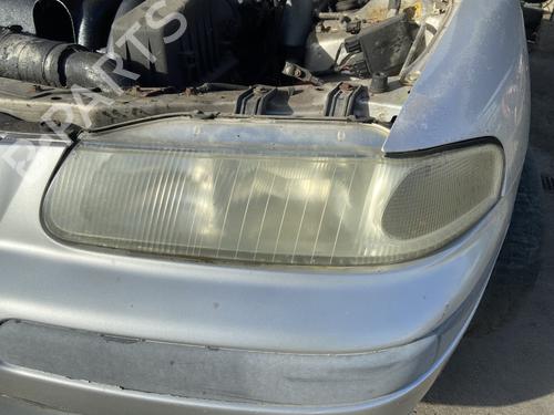 Venstre forlygte ROVER 400 II Hatchback (RT) 420 Di (105 hp) 30084803