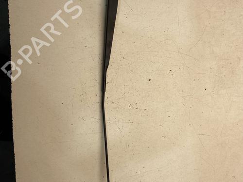 Used Front windshield wiper arm Front windshield wiper arm RENAULT MASTER III Van (FV) 2.3 dCi 170 FWD (FV0L) (170 hp) 39725915 39725915