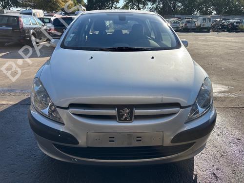front-bumper-reinforcement-peugeot-307-3ac-2000-2001-2002-2003-2004-2005-2006-2007-2008-2009-2010-2011-2012-39663386 main image