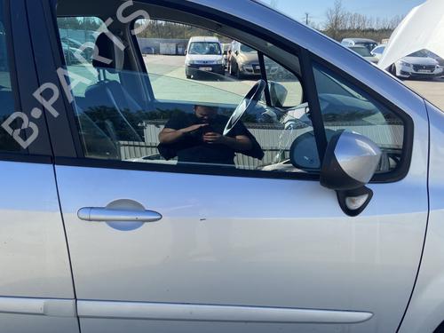 front-right-exterior-door-handle-renault-modus-grand-modus-fjp0_-2004-32729780 main image