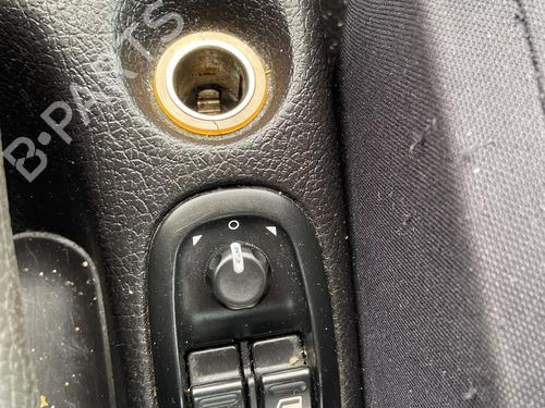 Used Left front window switch PEUGEOT 206 Hatchback (2A/C) 2.0 HDI 90 (90 hp) 27105334