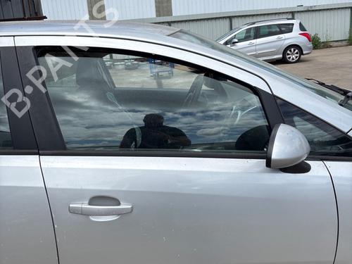 Used Right front door Right front door OPEL CORSA D (S07) 1.3 CDTI (L08, L68) (75 hp) 36287401 36287401