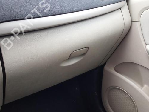 Used Glove box RENAULT SCÉNIC III (JZ0/1_) 1.5 dCi (110 hp) 27148887