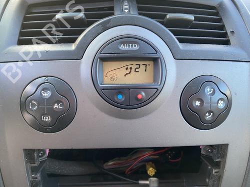 Used Climate control RENAULT MEGANE II (BM0/1_, CM0/1_) 1.5 dCi (BM1E, CM1E) (106 hp) 31953489
