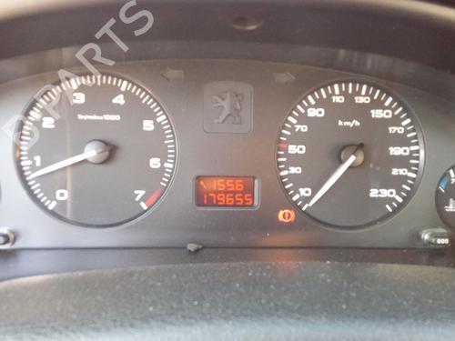 Used Instrument cluster PEUGEOT 406 (8B) 1.8 16V (110 hp) 27143045