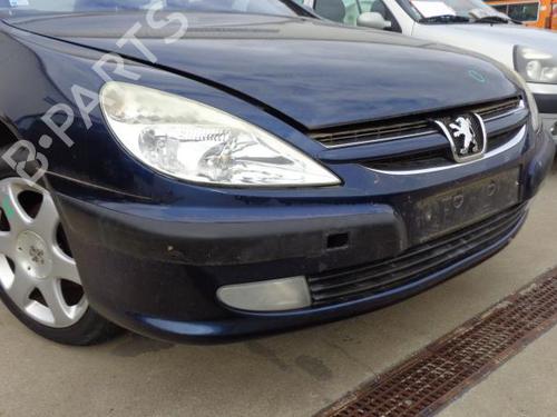 Used Right headlight PEUGEOT 607 (9D, 9U) 2.2 HDi (133 hp) 27122128