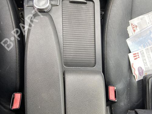 Used Seat buckle MERCEDES-BENZ C-CLASS (W204) C 220 CDI (204.002) (170 hp) 27114971
