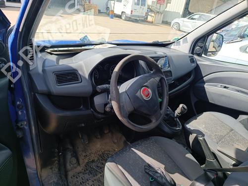 Used Dashboard Dashboard FIAT DOBLO Cargo (263_) 1.6 D Multijet (263WXD1B, 263WXR1B, 263WXX1B, 263ZXD1B,... (105 hp) 27123999 27123999