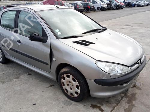 Frontplade/Frontkurv PEUGEOT 206 Hatchback (2A/C) 1.4 i (75 hp) 27100577