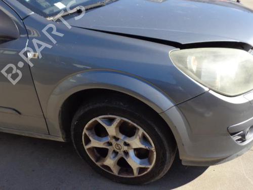 Used Right front fenders OPEL ASTRA H (A04) 1.8 (L48) (125 hp) 27121738