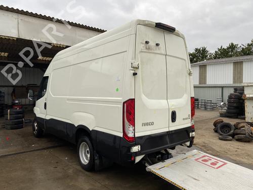 Used Rear axle Rear axle IVECO DAILY VI Van 33S13, 35S13, 35C13 (126 hp) 32121405 32121405