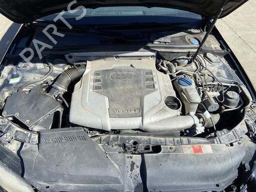 Used Windscreen washer tank AUDI A4 B8 Avant (8K5) 3.0 TDI quattro (240 hp) 27106550