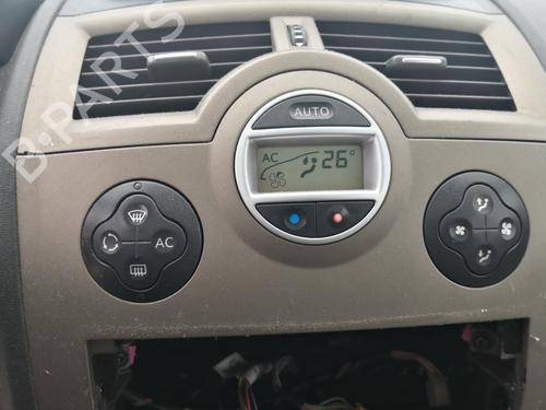 Used Climate control RENAULT MEGANE II Coupé-Cabriolet (EM0/1_) 1.9 dCi (131 hp) 27104914