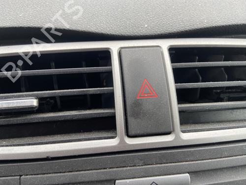 BP30003462I22 main image