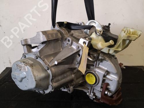 Used Gearbox Gearbox CITROËN C3 Picasso (SH_) 1.6 HDI 90 (92 hp) 27112705 27112705