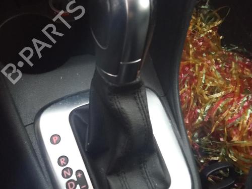 Used Gear lever VW POLO V (6R1, 6C1) 1.6 TDI (90 hp) 27142526