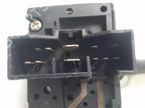 Interruttore Interruttore ROVER 600 I (RH) 620 Sdi (105 hp) 27116159 27116159