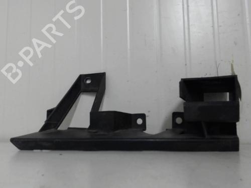 Used Front bumper bracket RENAULT AVANTIME (DE0_) 2.2 dCi (DE01) (150 hp) 27116919