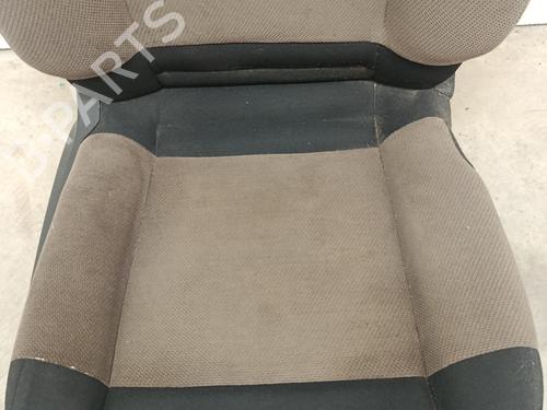 Used Right front seat Right front seat CITROËN C4 CACTUS 1.6 HDi 90 (92 hp) 30329043 30329043