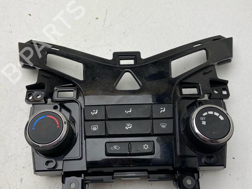 Used Climate control Climate control 27122539 27122539