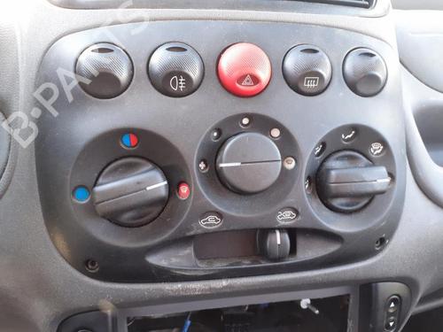 Used Heater resistor FIAT SEICENTO / 600 (187_) 1.1 (187AXB, 187AXB1A, 187AXC1A02) (54 hp) 27120185