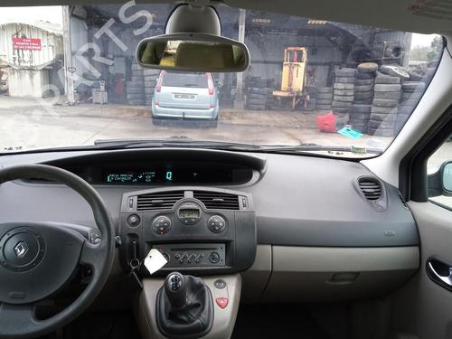 Used Driver airbag RENAULT SCÉNIC II (JM0/1_) 1.6 (JM0C, JM0J, JM1B) (113 hp) 27101740