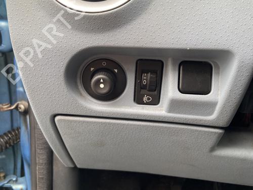Used Headlight switch CITROËN C3 I (FC_, FN_) 1.4 i (73 hp) 32415067