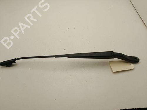 Used Front windshield wiper arm Front windshield wiper arm RENAULT MEGANE III Grandtour (KZ0/1) 1.5 dCi (KZ09, KZ0D, KZ1G, KZ29, KZ14, KZ1W, KZ10, KZ1F,... (110 hp) 33315699 33315699