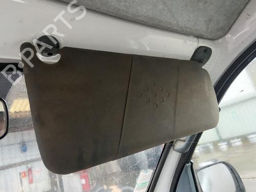 Used Right sun visor RENAULT KANGOO (KC0/1_) D 65 1.9 (KC0E, KC02, KC0J, KC0N) (64 hp) 31334000