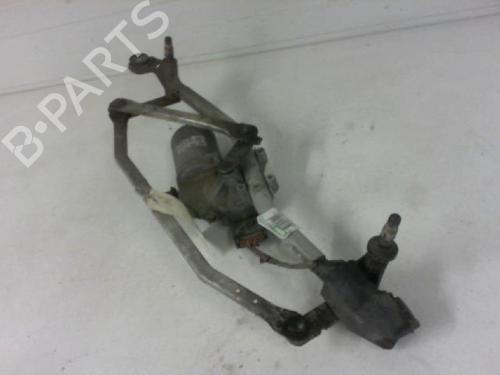 Used Front wiper motor RENAULT LAGUNA III Grandtour (KT0/1) 2.0 dCi (KT01, KT08, KT09, KT0K, KT12, KT1D, KT1W) (150 hp) 27119420