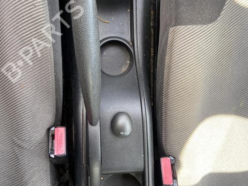 Used Hand brake CITROËN C4 I (LC_) 1.6 HDi (109 hp) 27111655