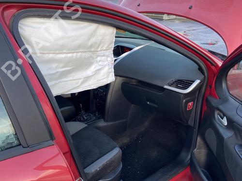 Gummiliste PEUGEOT 207 (WA_, WC_) 1.4 HDi (68 hp) 32087796