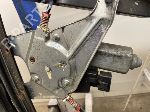Used Front left window mechanism Front left window mechanism 33170611 33170611